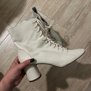 ZARA Lace up booties (LIKE NEW)